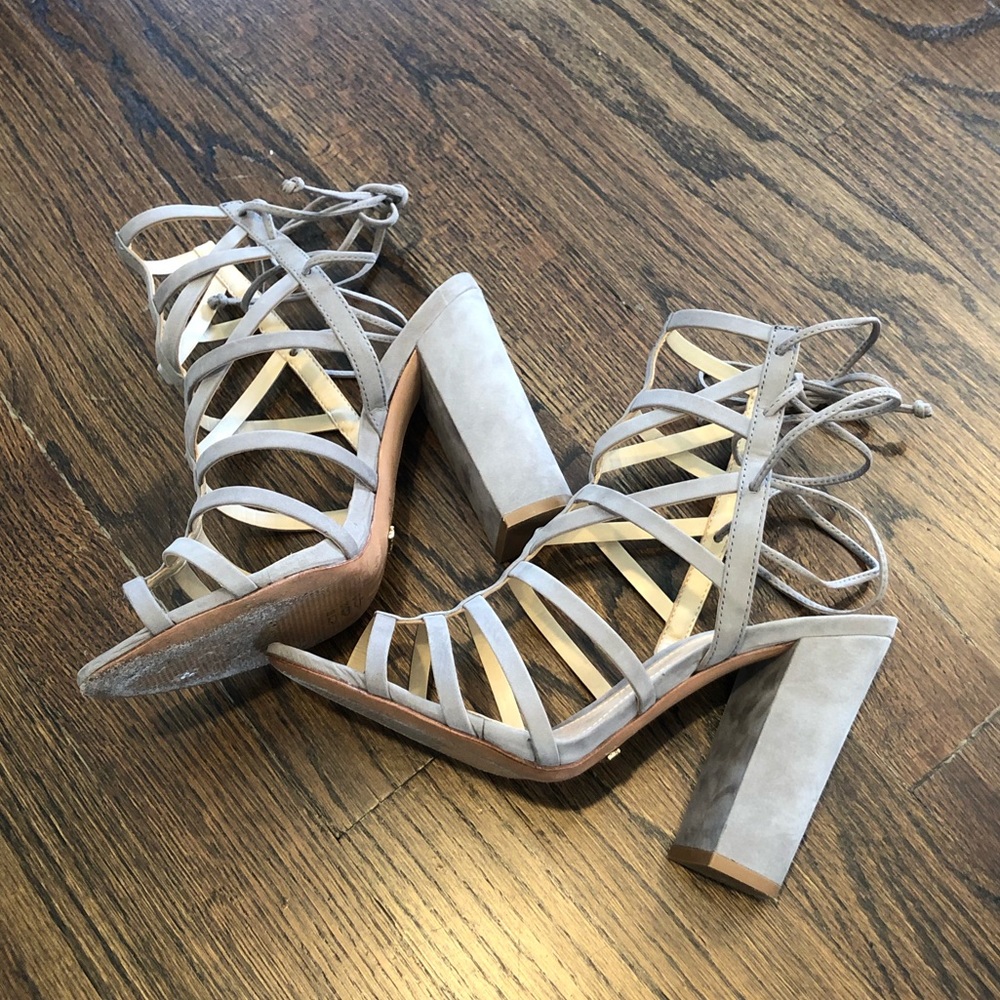 Schutz Loriana Caged Block Heel Sandal Size 7 - Picture 5 of 8